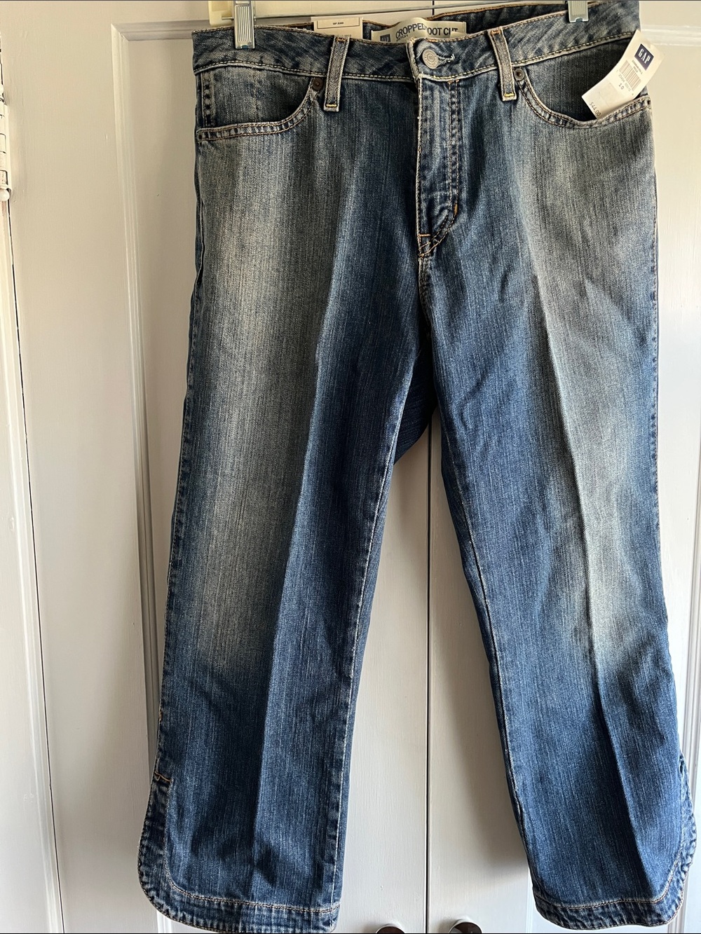 GAP Women’s Cropped Bootcut NWT Jeans 10 Orig $44